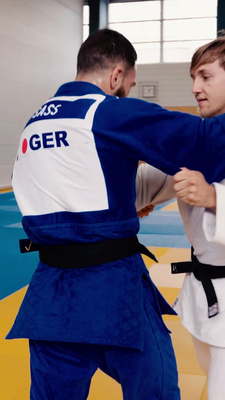 ?Para Judo Europameisterschaft in Heidelberg?
Vom 14.08.- 16.08.2026 findet die Para Judo Europameisterschaft in Heidelberg statt!
Mit dabei sind drei unserer Stipendiaten:
?Vanessa Wagner (@vanessawagnerjudo )
?Lennart Sass (@lennartsass )
?Béla Heinze (@bela_hnz05 )
Wir wünschen den drei viel Erfolg bei ihrem Wettkampf???
?: @ap.design_creation