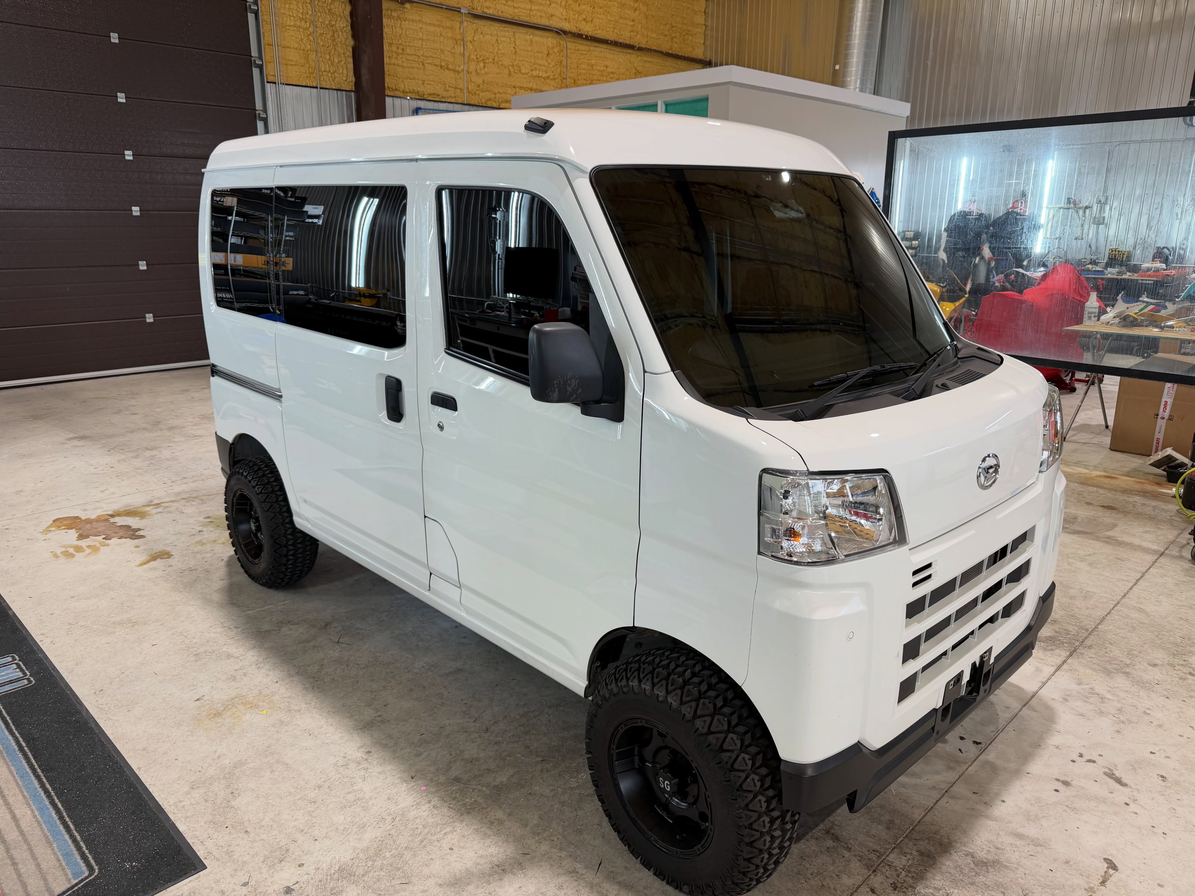 DAIHATSU …. This was a fun one, stay tuned for the wrap coming next! #xpel #daihatsu #ceramictint #seguin #nbtx